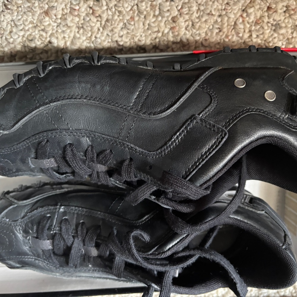 Diesel Black Leather Low-Top Sneakers